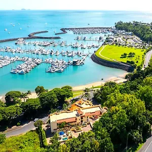 https://shingley-beach-resort-hamilton-island.queenslandhotels.net